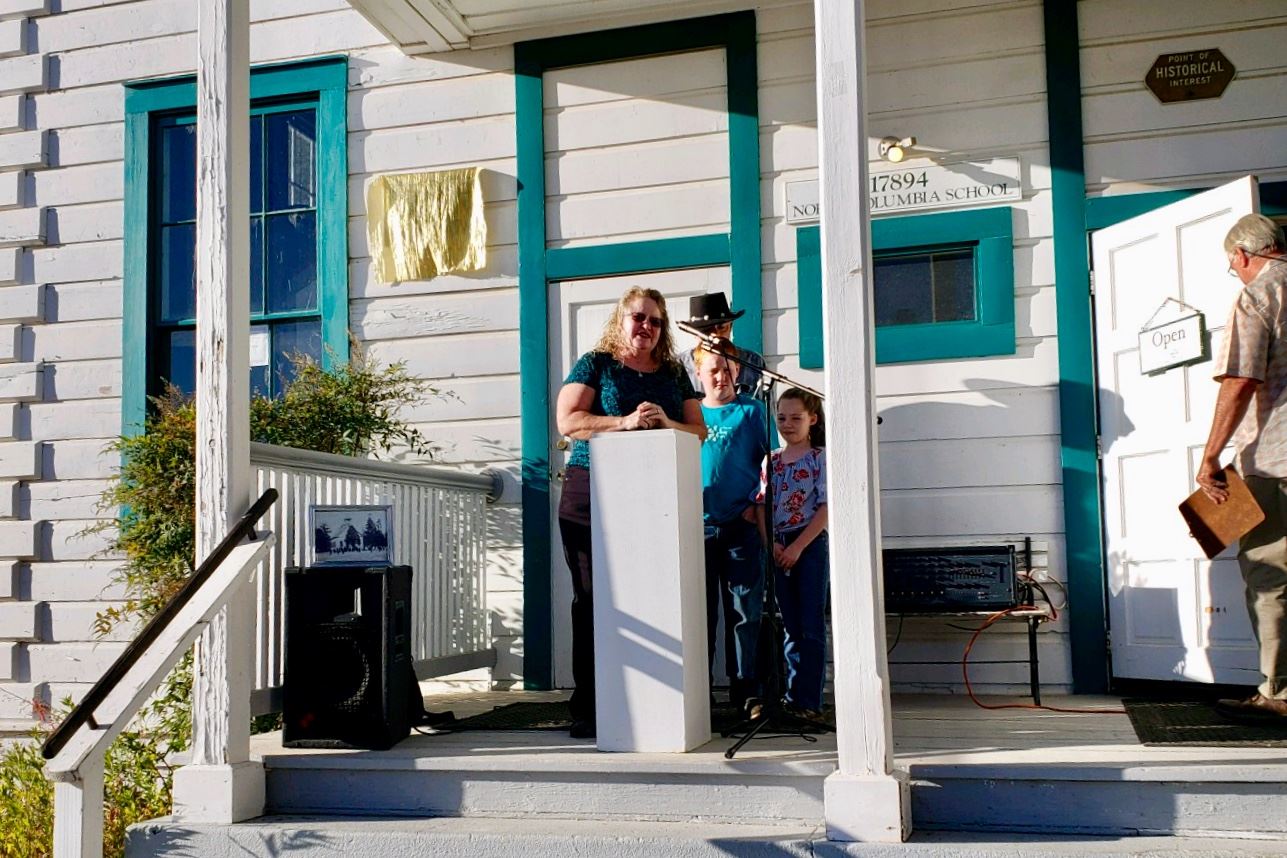 Coughlan Family and North Columbia Schoolhouse Cultural Center plaque unveiling 