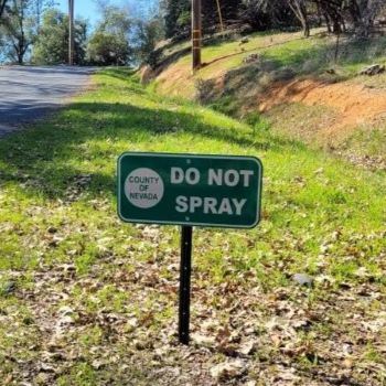 Do Not Spray Sign_NewsFlash