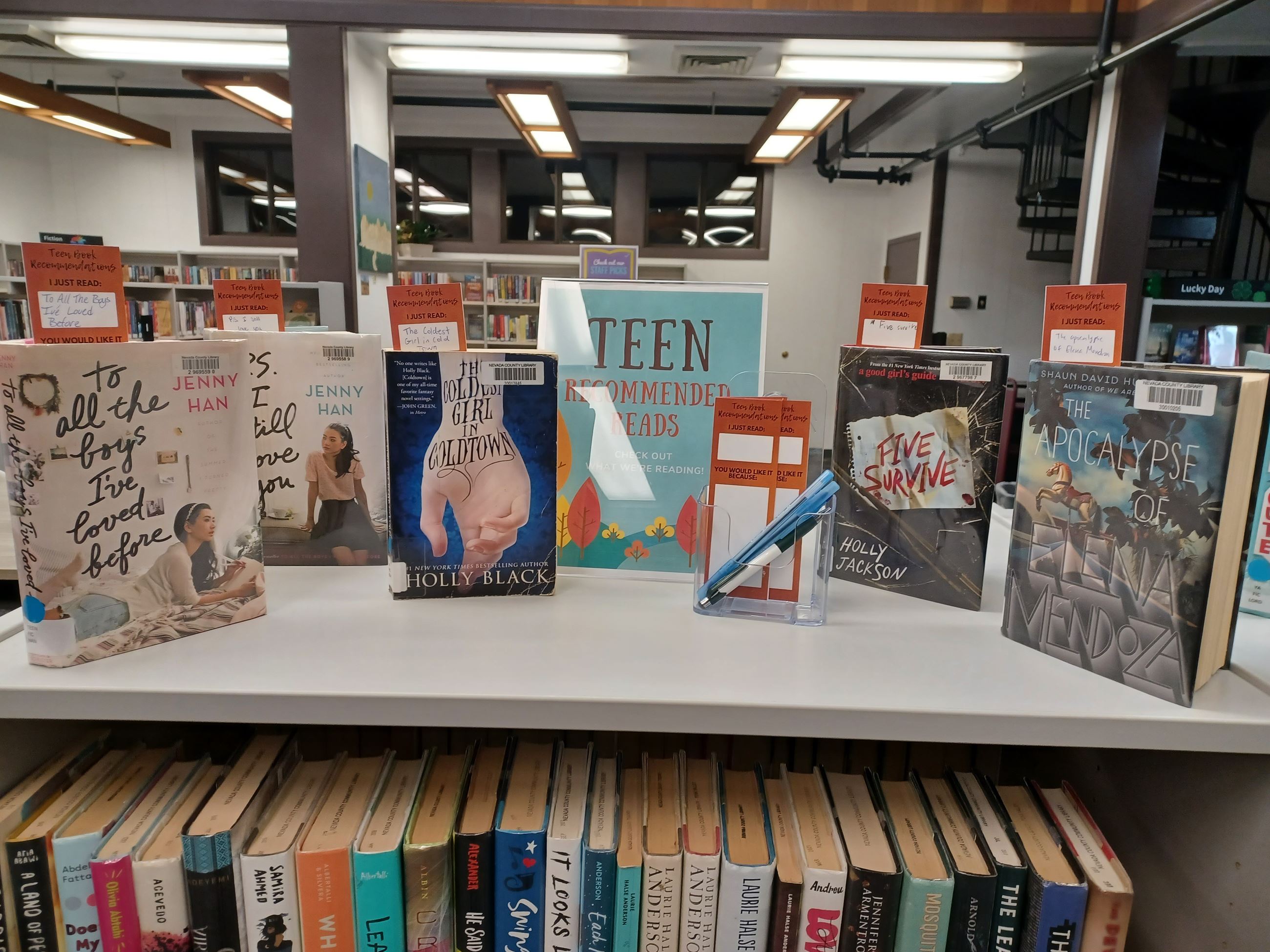 Display of teen recommended books.