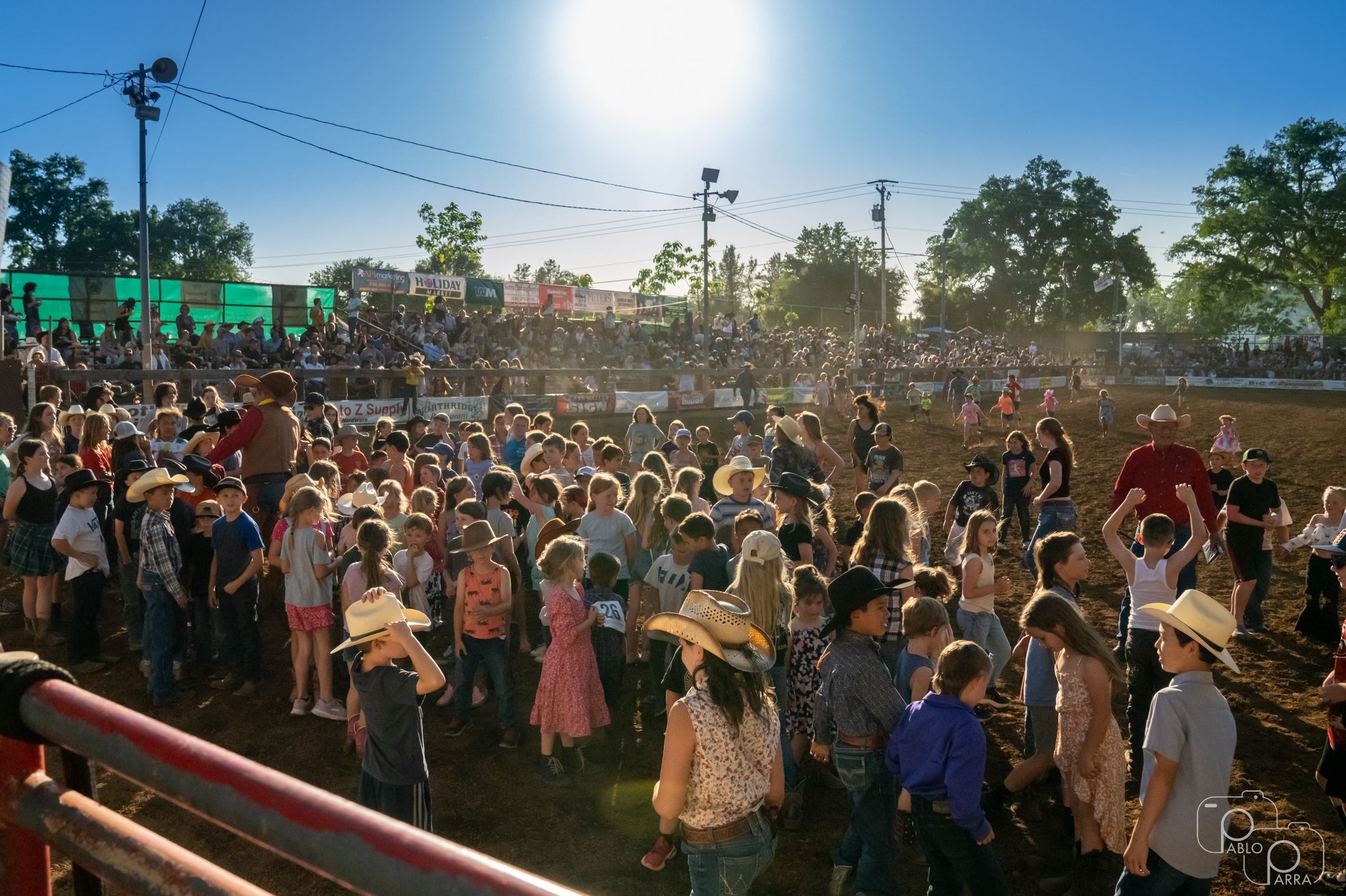 CRG-Community Centers-Penn Valley Rodeo kids gathering for competition-credit Pablo Parra
